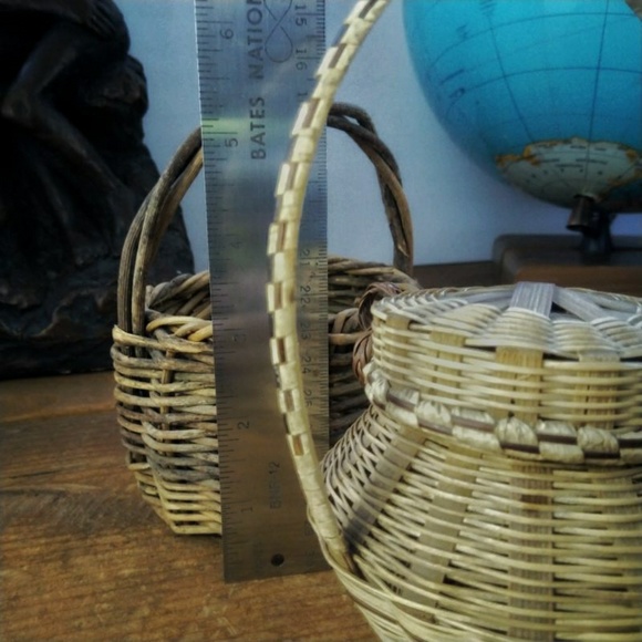 Pair of vintage boho mini baskets handmade 5" - Picture 2 of 4